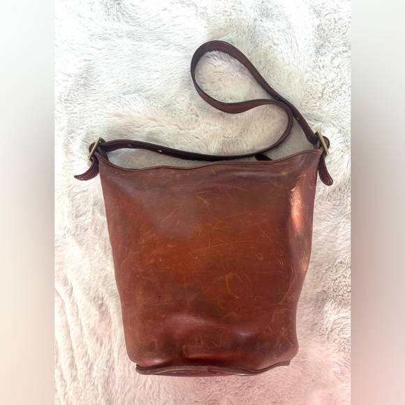 Vintage 1985 Coach Duffle Sac Bag Purse in Brown Leather - Picture 4 of 7